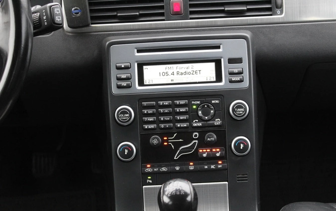 Volvo V70 cena 33900 przebieg: 244321, rok produkcji 2009 z Ślesin małe 497